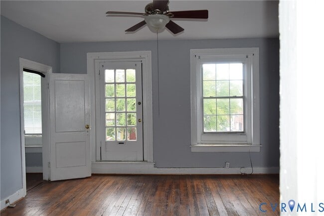 Building Photo - 501 W Clay St
