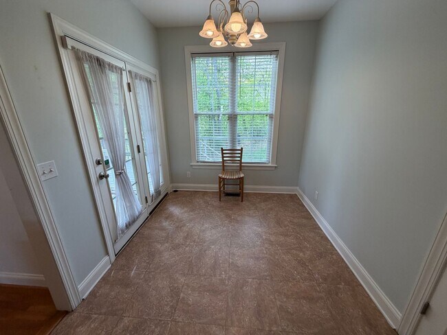 Building Photo - Spacious 3 Bed, 2 Bath Home in Graham, NC - Available for Rent!