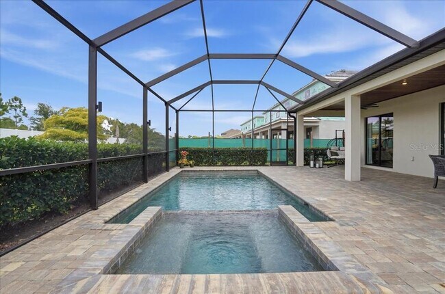 Building Photo - 15917 Tradewind Ter