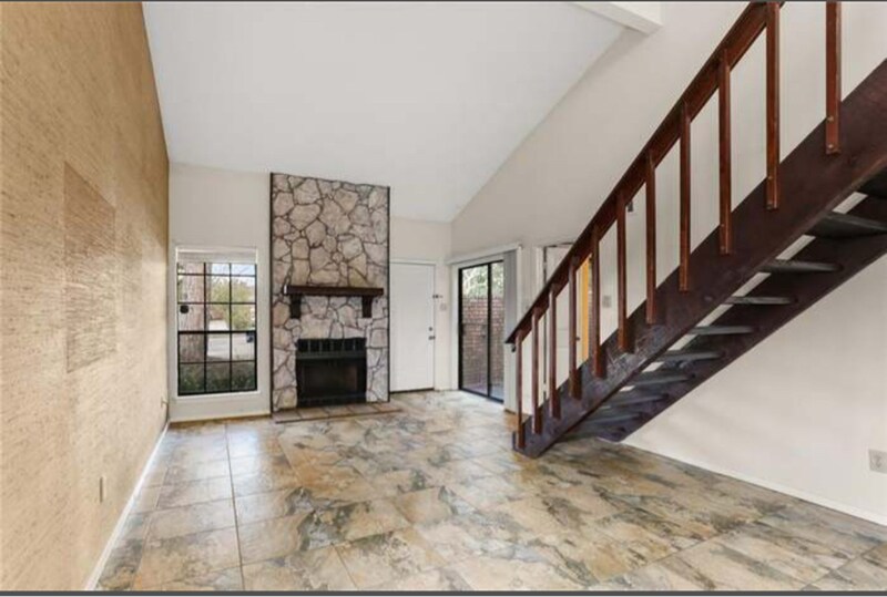 Building Photo - 2312 Ashley Dr