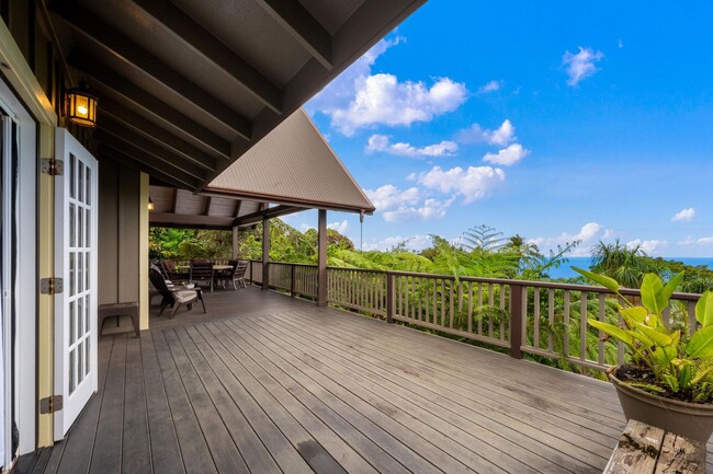 Building Photo - 76-886 Hualalai St