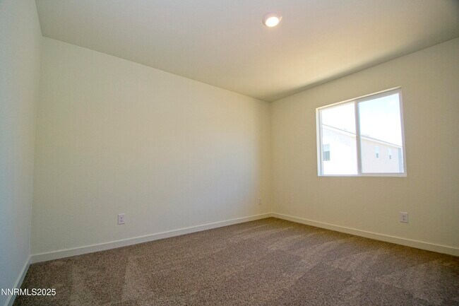 Building Photo - 8905 Windy Ravine Dr