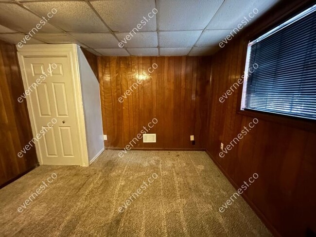 Building Photo - 3780 Cedar Hurst Way