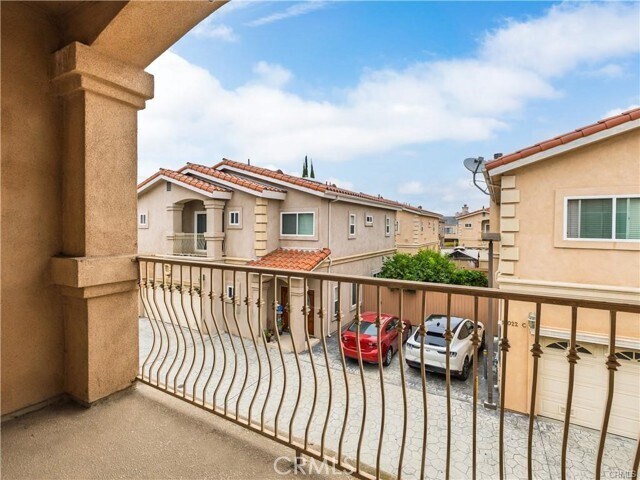 Building Photo - 14026 Lemoli Ave