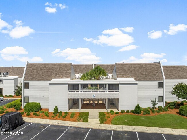 Building Photo - 4726 Bay Point Rd