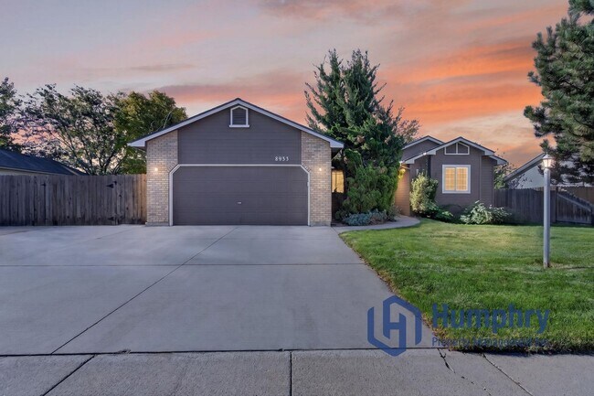 Building Photo - 8933 W Mediterranean Ct