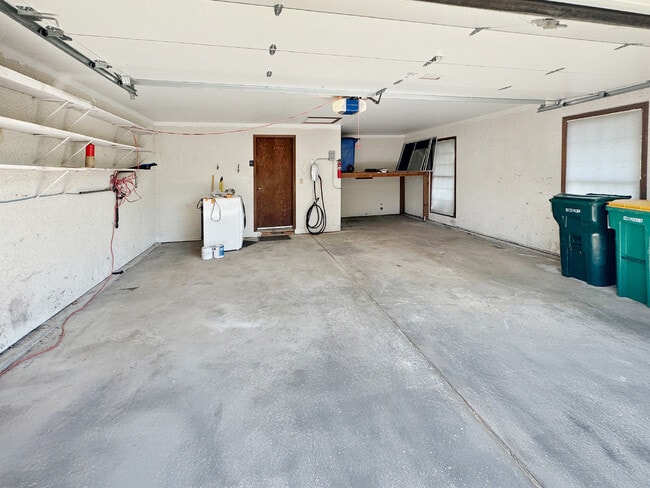 Building Photo - 20630 N Buckeye Rd