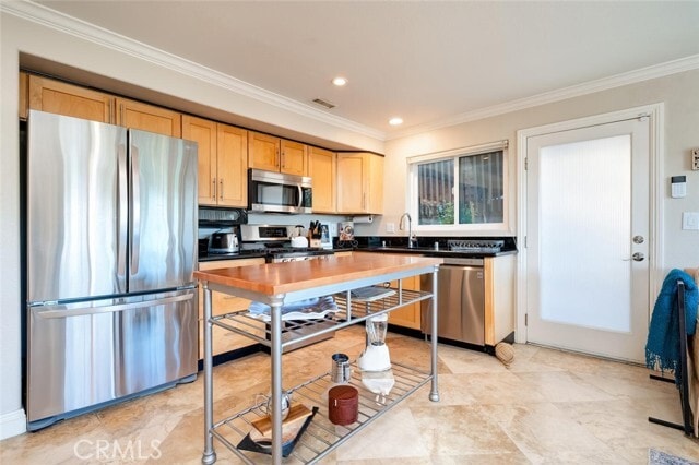 Building Photo - 174 Cliff Dr