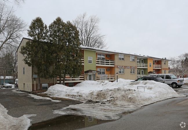 Building Photo - Maple Lane Apartments