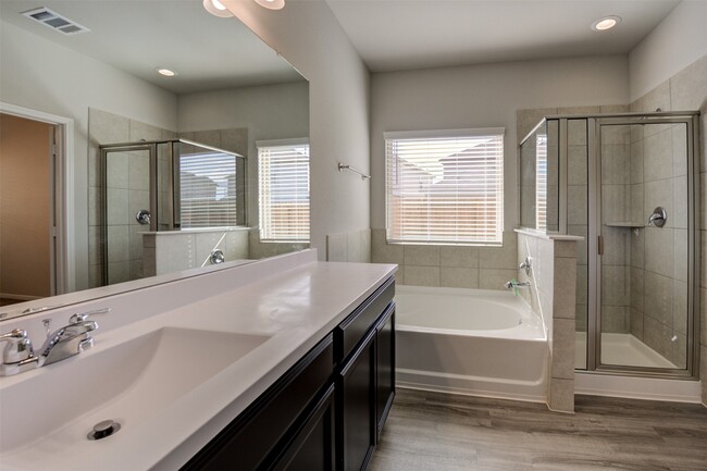 Building Photo - 6544 Castle Loch Ct