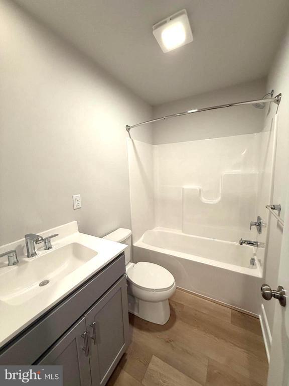 Building Photo - 4133 Ridgeview Ave