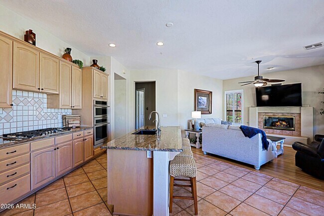 Building Photo - 6280 E Amber Sun Dr