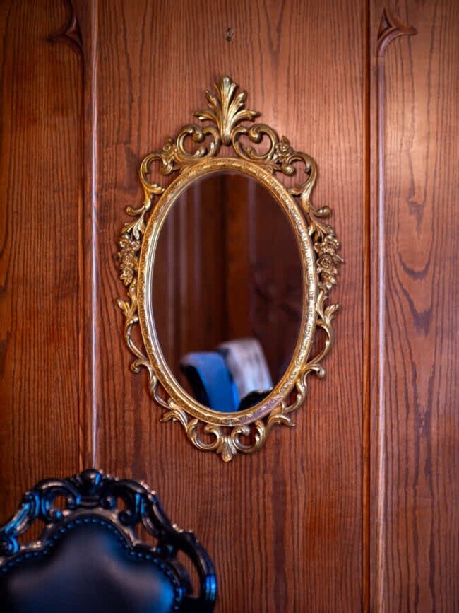 Building Photo - 1811 Breezewood Dr