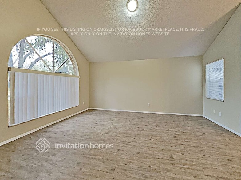 Building Photo - 1009 Brielle Ave
