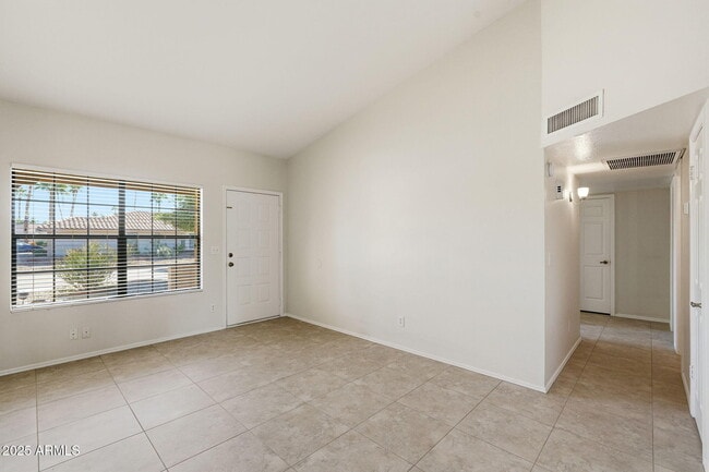 Building Photo - 16264 N 66th St