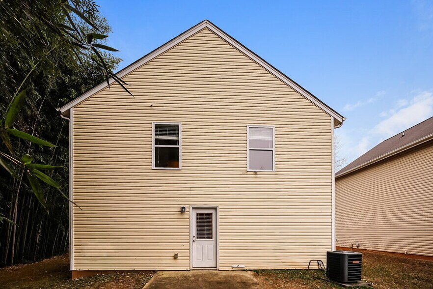 Building Photo - 5104 Oak Pasture Ln