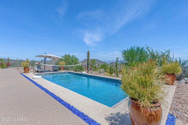 Building Photo - 7274 W el Camino del Cerro