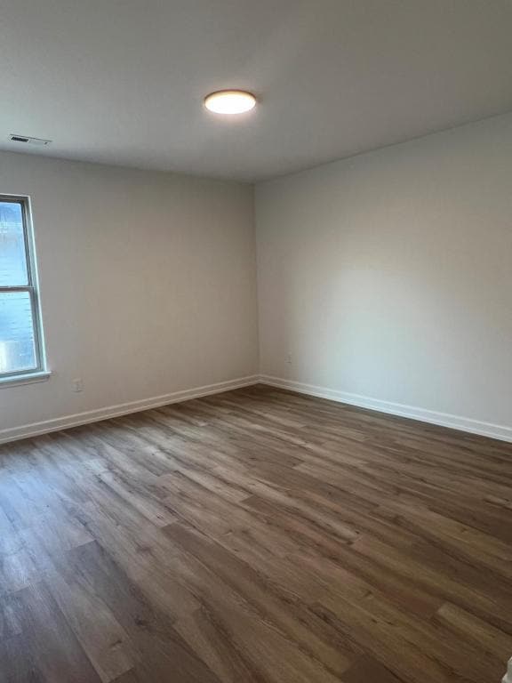 Building Photo - 125 N Luna Ln