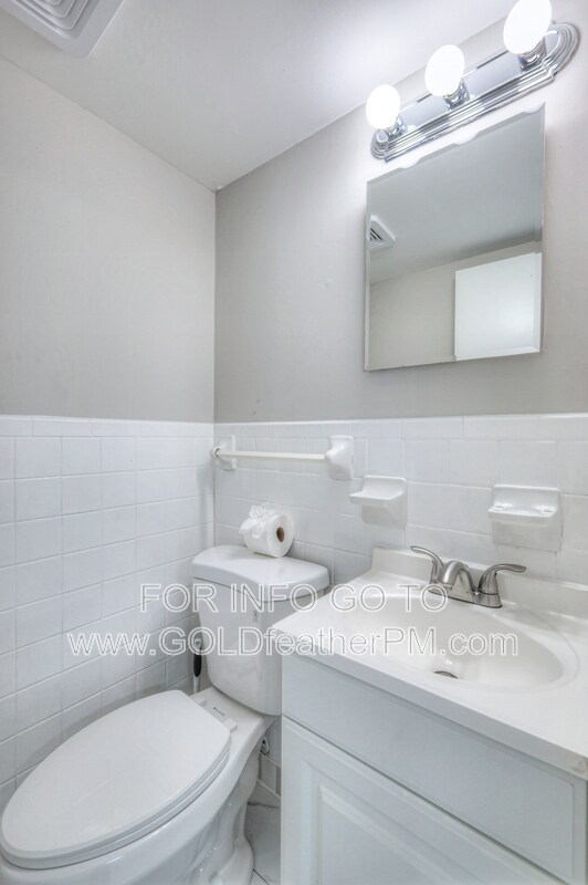 Building Photo - 109 Harrow Ct