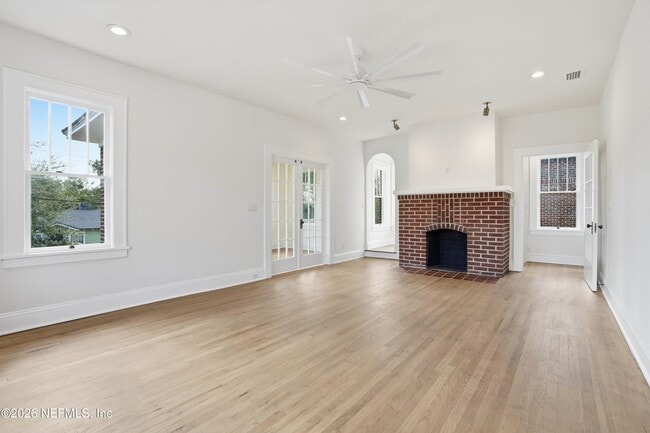 Building Photo - 2817 Selma St