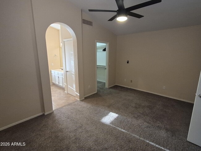 Building Photo - 13812 S 36th Way