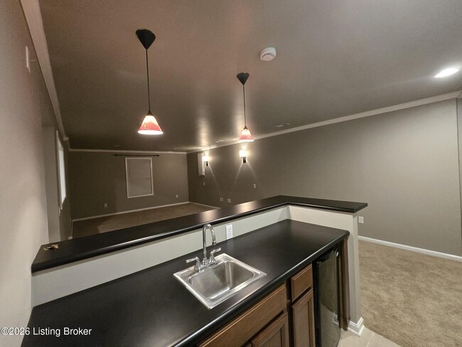 Building Photo - 6408 Mossy Oaks Dr