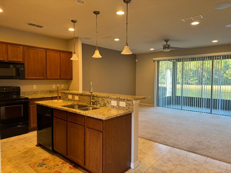 Building Photo - 6977 Heatherton Ct