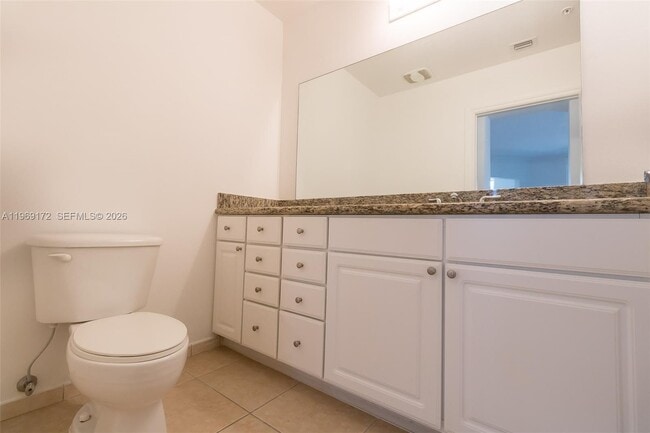 Building Photo - 3001 NE 185th St