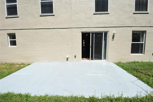 Building Photo - 37 Buttermill Dr