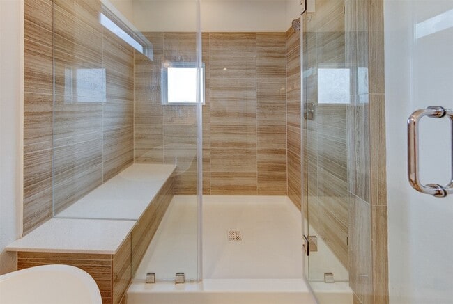 Building Photo - 1526 Ojeman Rd