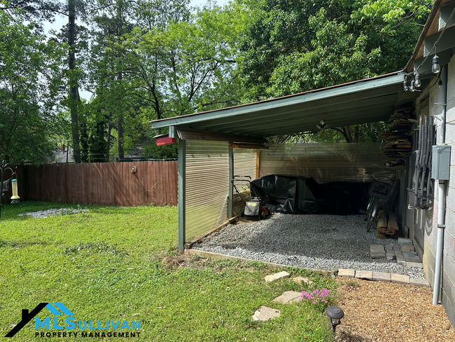 Building Photo - 1516 London Cir