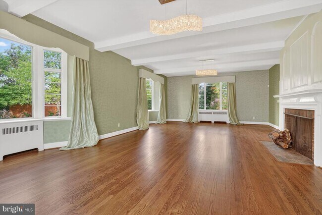 Building Photo - 5553 Little Falls Rd