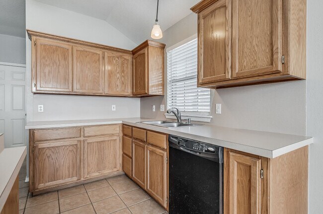 Building Photo - 1717 Briarcreek