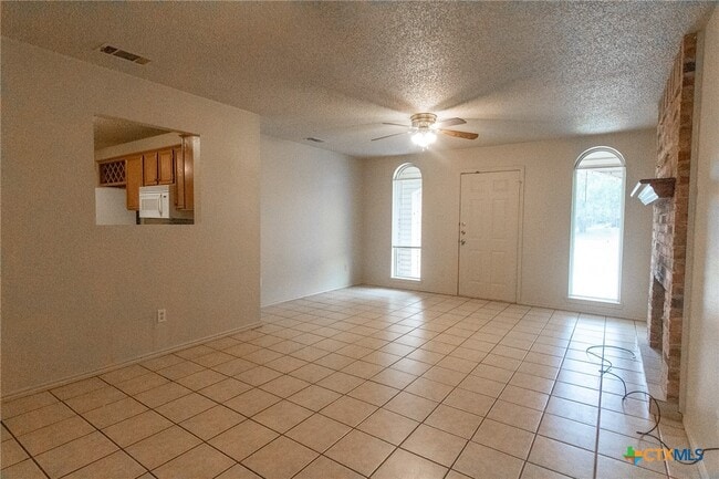 Building Photo - 1301 Westway Dr
