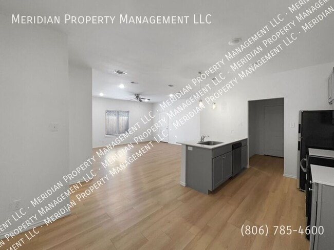 Building Photo - 5526 Itasca-B