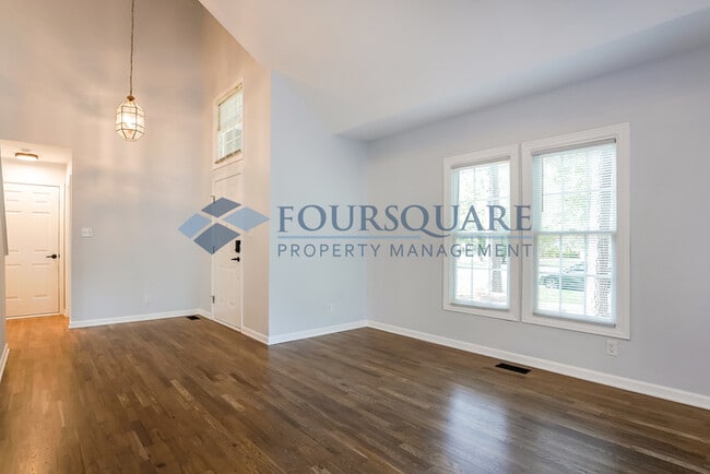 Building Photo - Spacious 3-Bed, 2.5-Bath Single Family Hom...