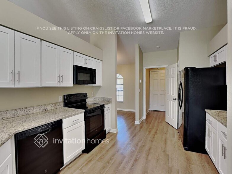 Building Photo - 2215 Deata Ct