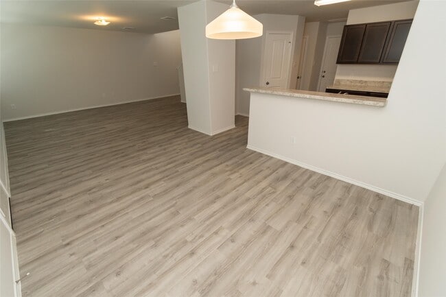 Building Photo - 17027 Hailey Harbor Dr