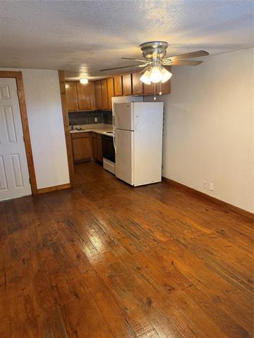 Building Photo - 1705 Chris Craft Dr