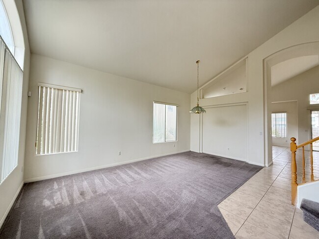 Building Photo - 324 Sea Rim Ave