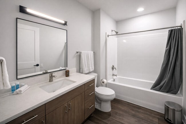 Building Photo - 4802 Capitol Ave