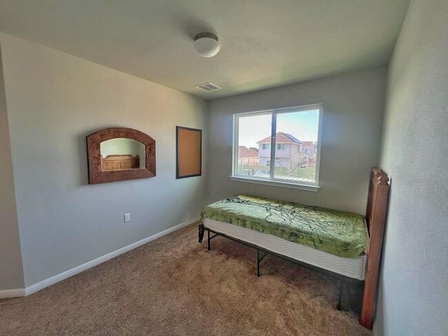 Building Photo - 9504 Morning Iris Dr