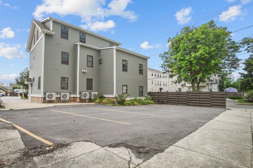 Building Photo - 97 De Pasquale Ave