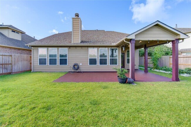 Building Photo - 6907 Stevenson Dr