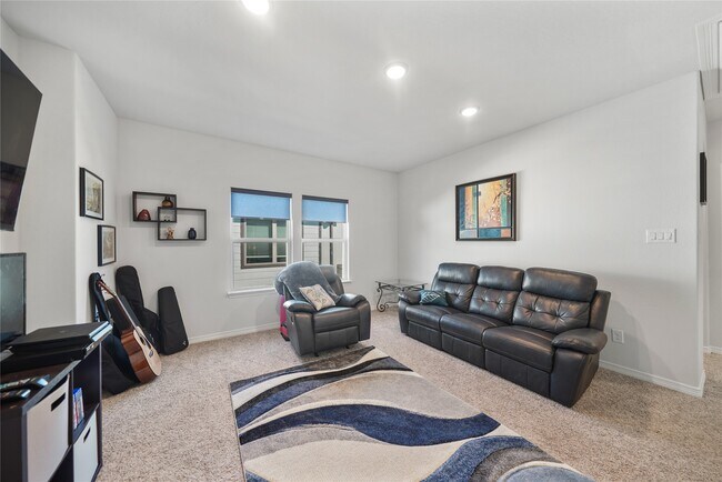 Building Photo - 1711 Country Air Ln