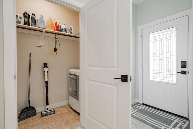 Building Photo - Available