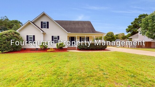 Building Photo - Ranch style Single Family Home | Half Acre...