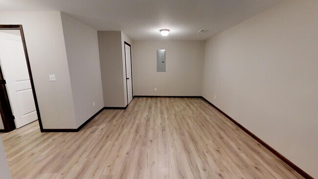 Building Photo - 8726 E Harry St