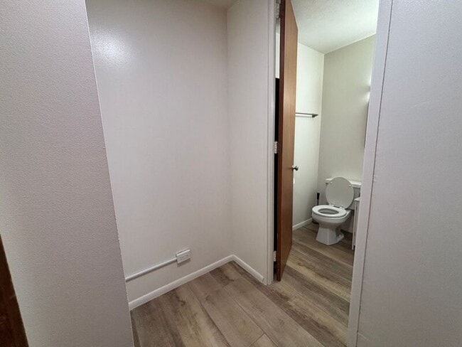 Building Photo - 1511 Nuuanu Ave