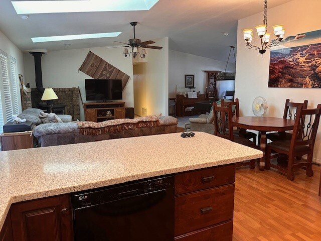 Building Photo - 1768 Rolling Hills Dr